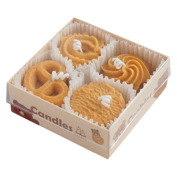 A perfect gift, our Milky Cookie Magic Soy Wax Candle Gift Set contains four carefully designed cookie-shaped candles, each scented with the soothing coffee milk scent. Not only does this set look great, it's also functional, making it perfect for any occasion.